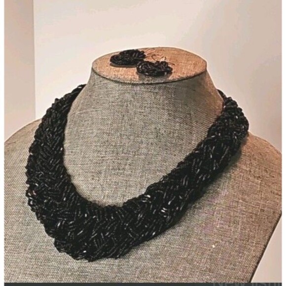 Jewelry - Vintage Art Deco Black Seed Bead Woven Chunky Bib Necklace & Earring Set